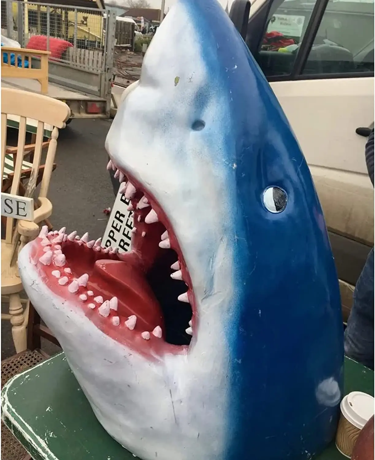 Creative White Shark Garden Art Statue Resin Lifelike White Shark Head Crocodile Sculpture Wall Hanging Home Yard Garden Decor - Image 4