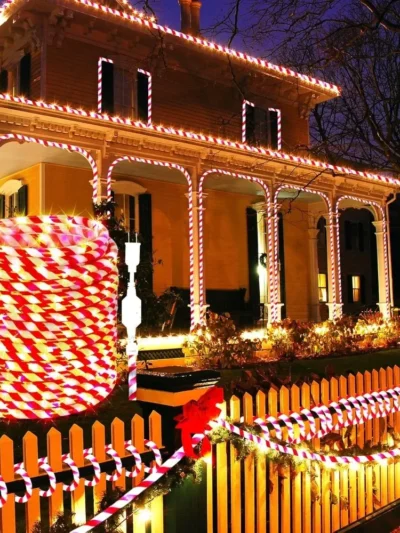 100ft/30m 924 LED Candy Cane Rope Lights Christmas Outdoor Decorations Waterproof Tube Striped Lights