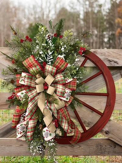 Farmhouse Wagon Wheel Wreath Winter Decoration